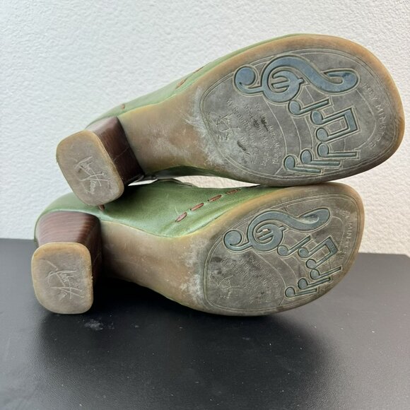 John Fluevog Operetta Malibran Olive Green Criss-Cross mary jane Heels 6.5 - Picture 10 of 10